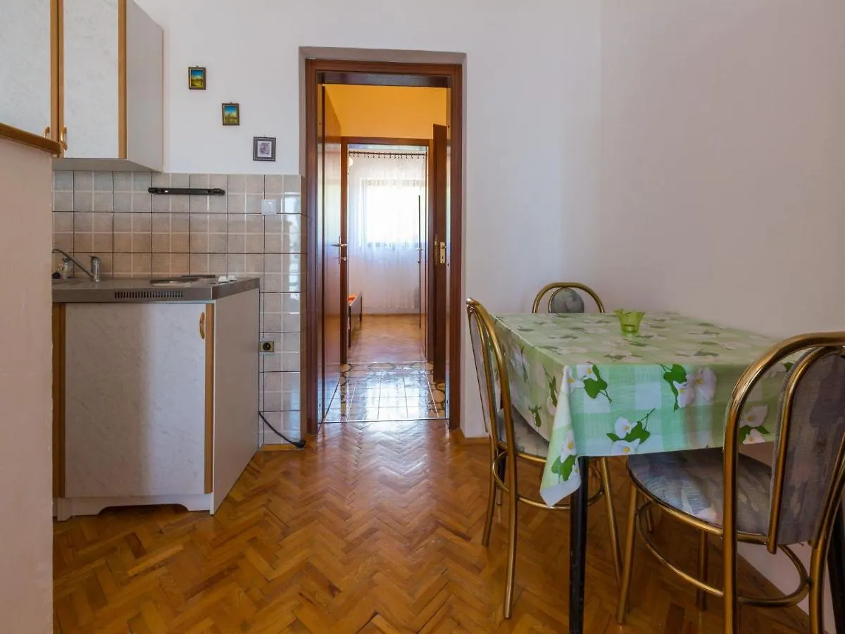 Apartments Ankica Crikvenica