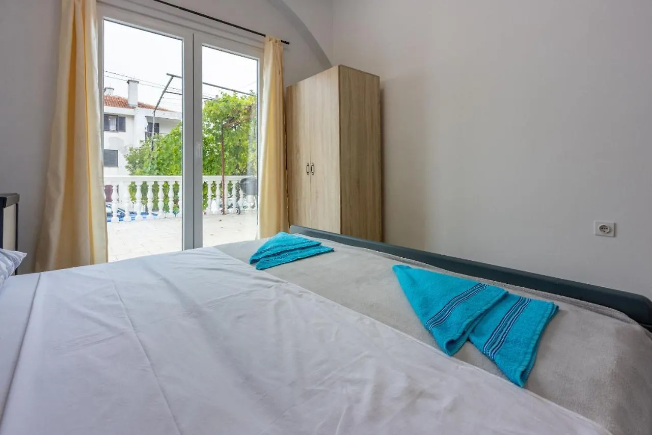 Apartments Ankica Crikvenica 0*,  Croatia