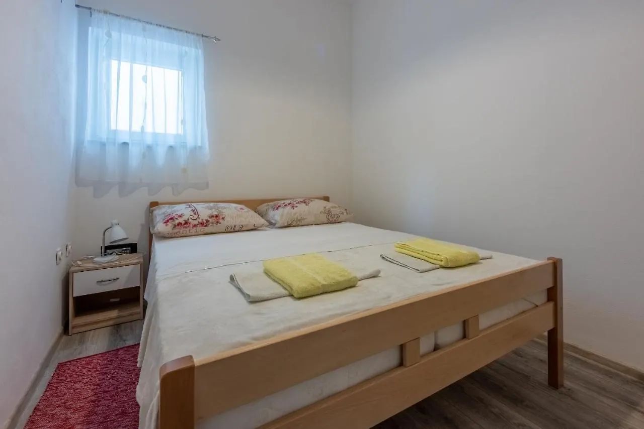 Apartments Ankica Crikvenica 0*,