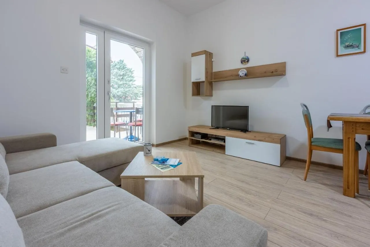 Apartments Ankica Crikvenica 0*,  Croatia