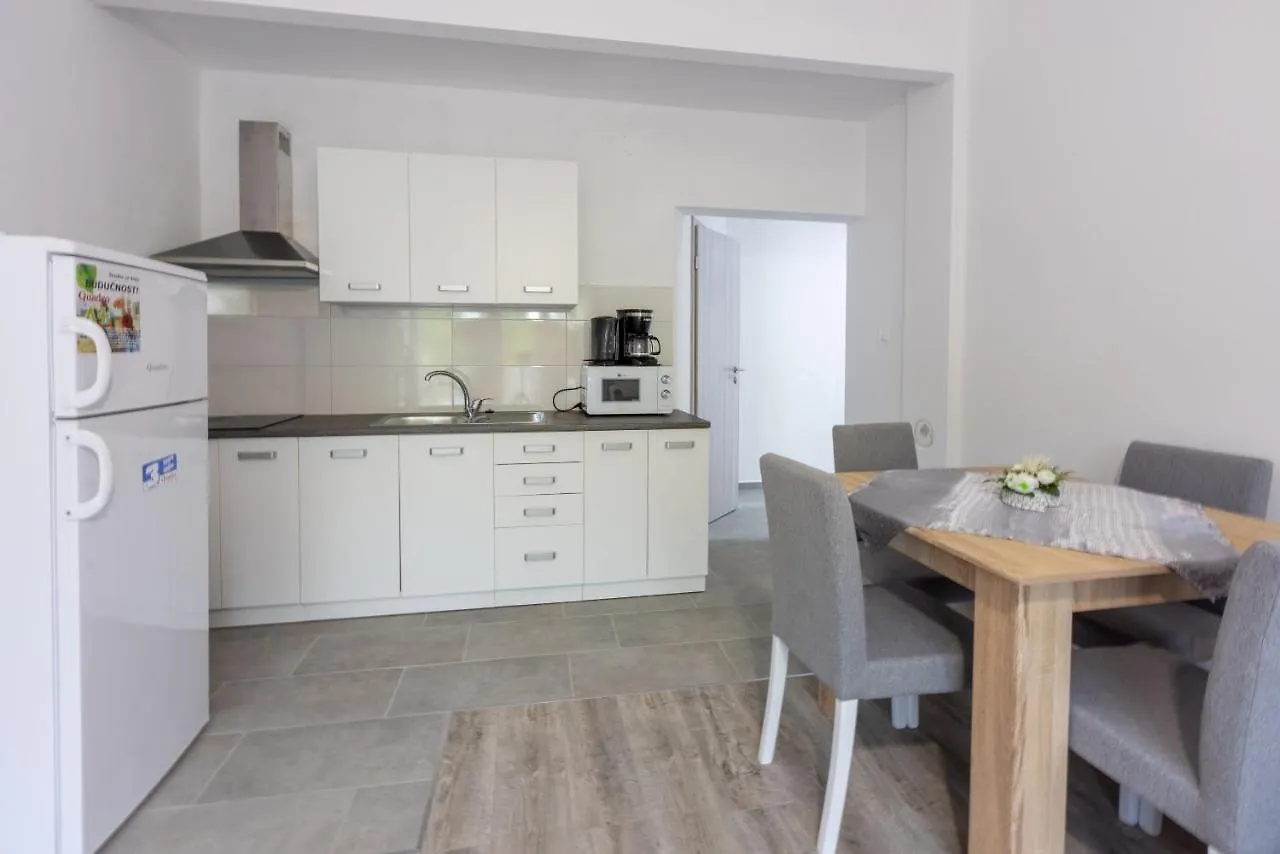 Apartments Ankica Crikvenica