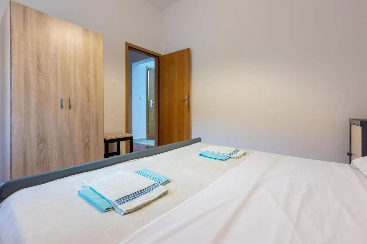 Apartments Ankica Crikvenica 0*,  Croatia