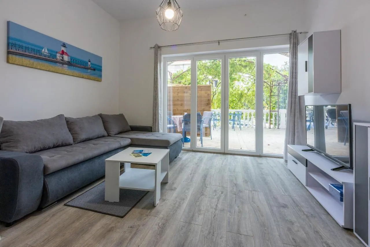 Apartments Ankica Crikvenica