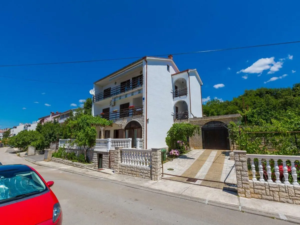 Apartments Ankica location